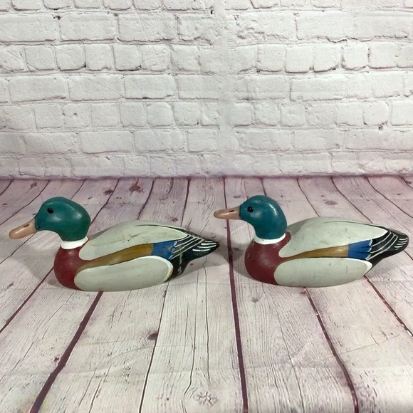 Vintage Hand Painted Wood Mallard Duck Decoy Pair with Glass Eyes - Picture 2 of 12